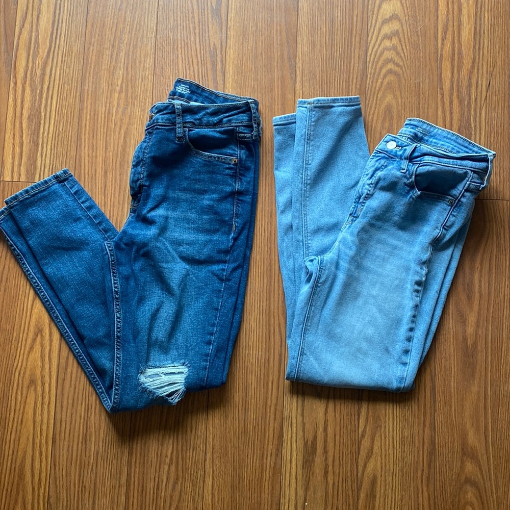 2 Pack Old Navy Jeans - Size 8